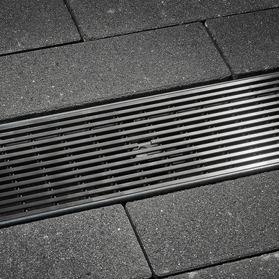Anrin Längsprofil-Rost zur Rinnenentwässerung