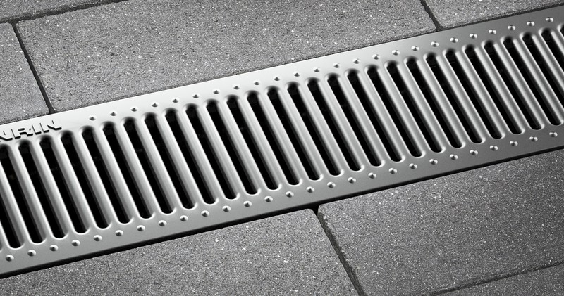 Headerbild SELF Stegrost HEELGUARD aus verzinktem Stahl